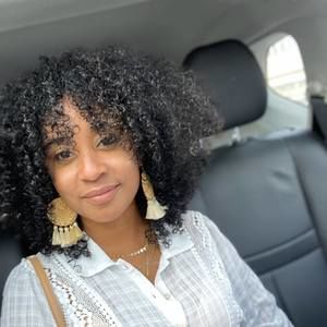 Meet your Posher, Kadi